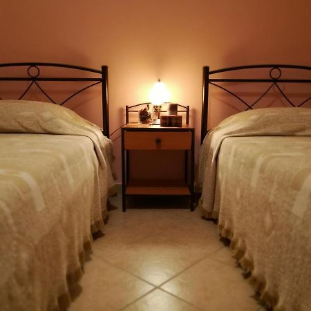 Platos Academy Apartment Athena Bagian luar foto