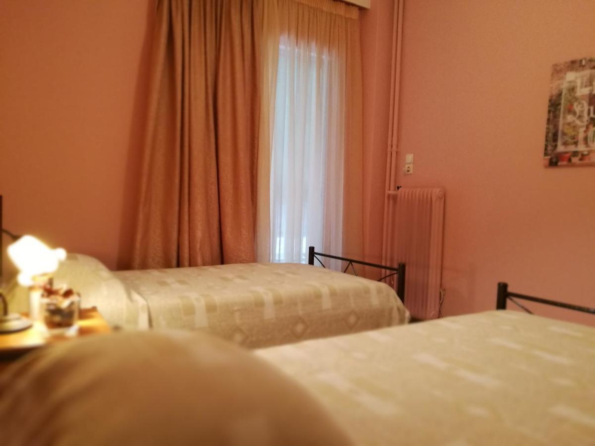 Platos Academy Apartment Athena Bagian luar foto